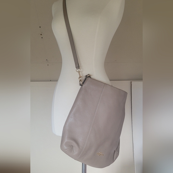 Coach New York Leather Convertible Cross Body or Shoulder Bag | Leather Purse - Picture 3 of 10